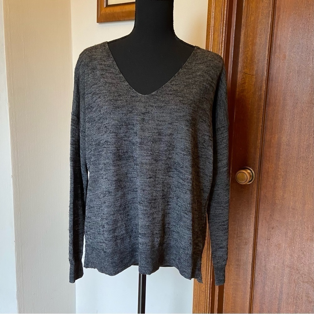 Theory Wool Blend V-neck Sweater
